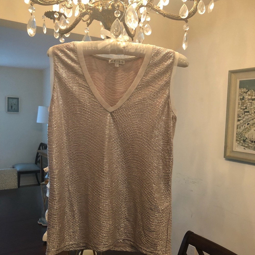 ⚡️FLASH SALE⚡️Reiss Shimmery Gold Crepe Tank.